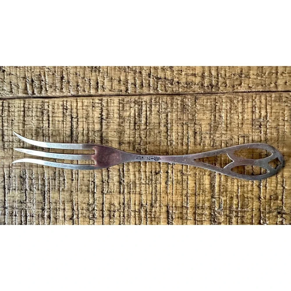 Webster & Co Sterling Silver Art Nouveau Cocktail Lemon Pickle Fork 4 7/8